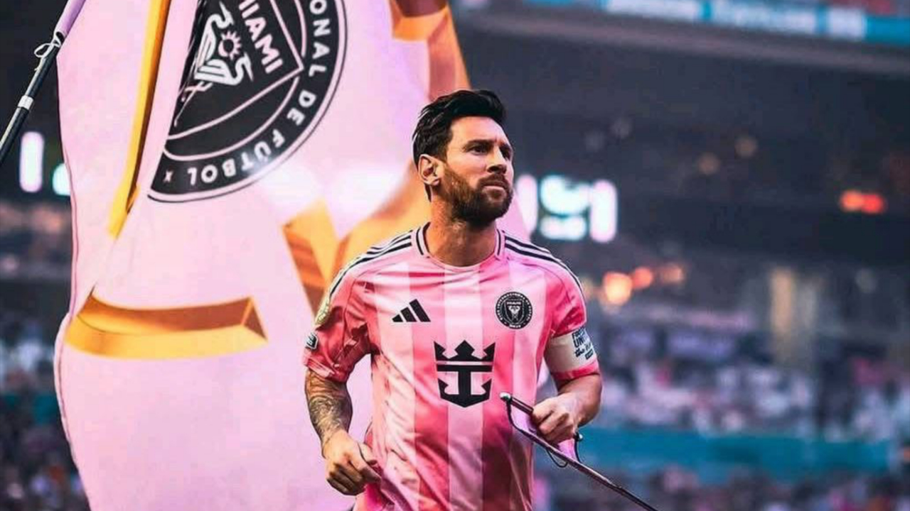 皇冠在线网页版登录入口-梅西技术犯规送分，电竞国家队主帅怒摔战术板！